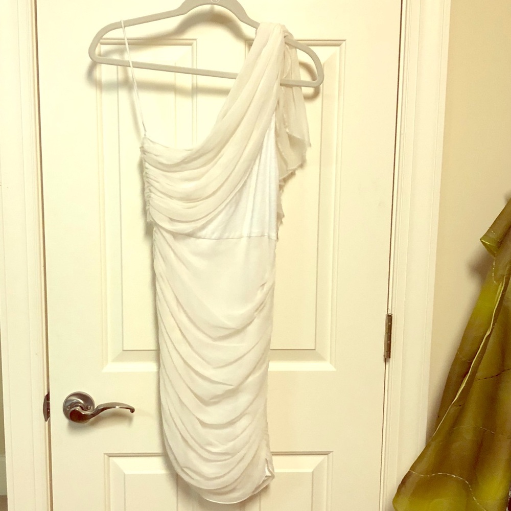 Alice & Olivia white cocktail dress
